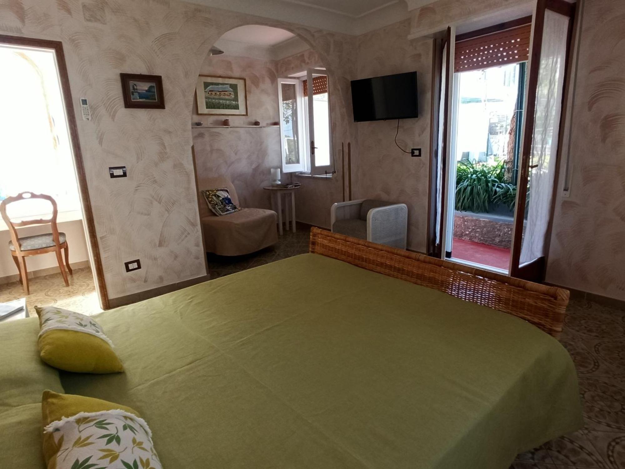 Villa Dei Fiori B&B Κάπρι Εξωτερικό φωτογραφία